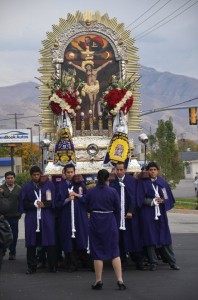 Lord of Miracles Procession, Utah (https://www.facebook.com/photo.php? fbid=122401461250730&set=a.1223997 11250905.25370.100004426292152 &type=3&theater