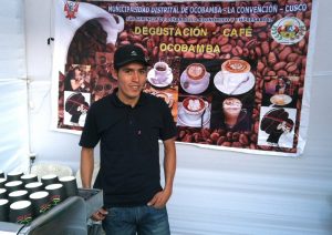 Carlos Solorzano and Cafe Esencia (David Knowlton)